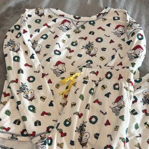 Peanuts White Pajama Set with Festive Print